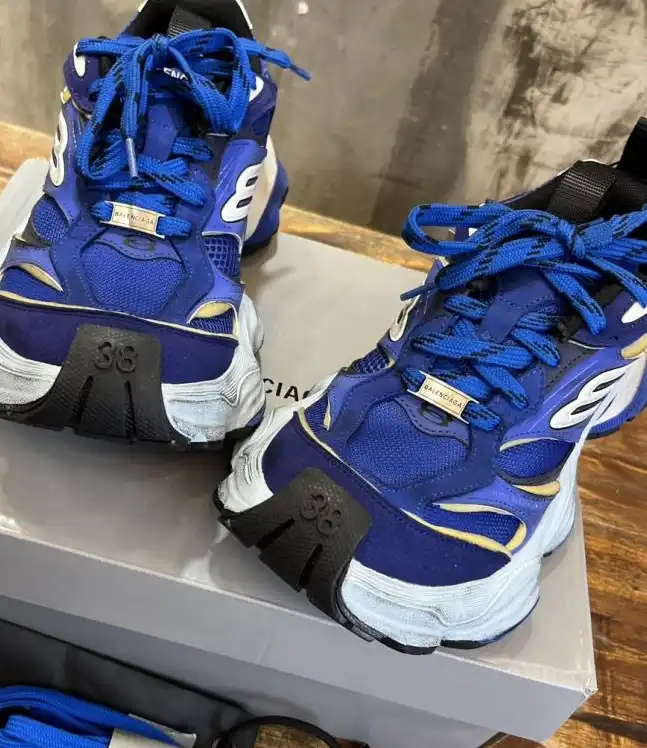 hype Balenciaga Sneakers