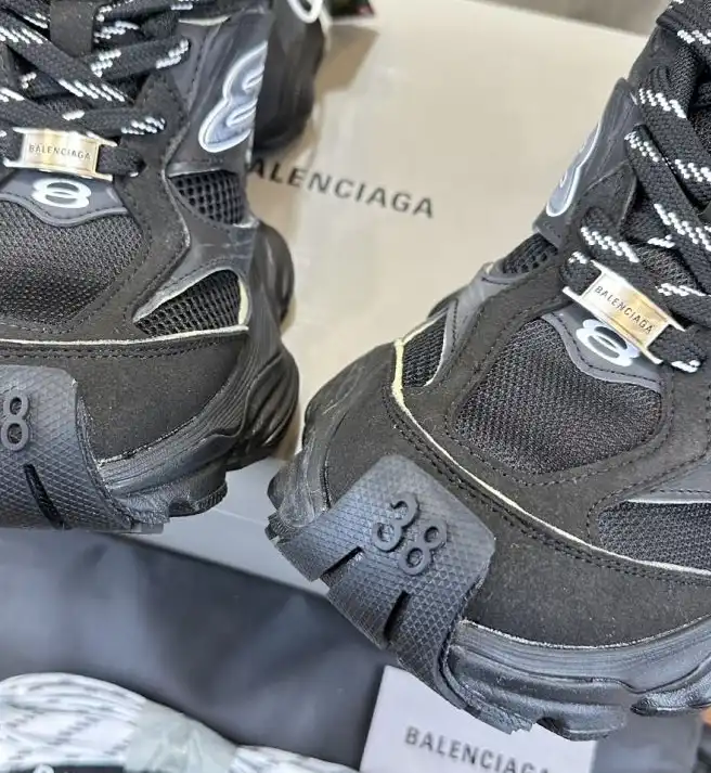 hype Balenciaga Sneakers