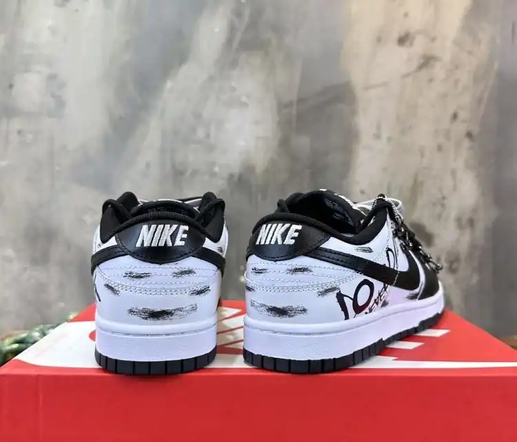 hype Nike Sneakers