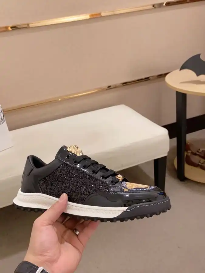 hype Givenchy Sneakers