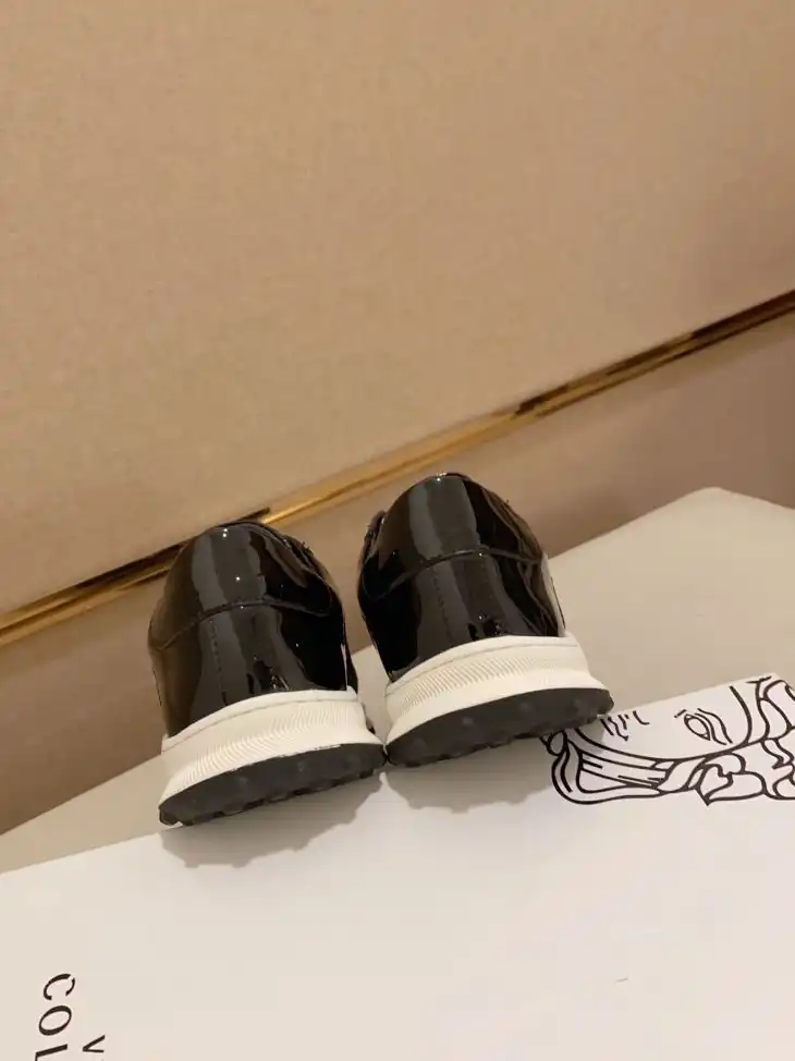 hype Givenchy Sneakers