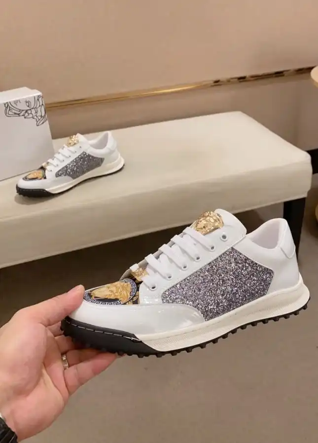 hype Givenchy Sneakers