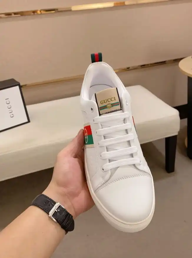 hype Gucci Sneakers