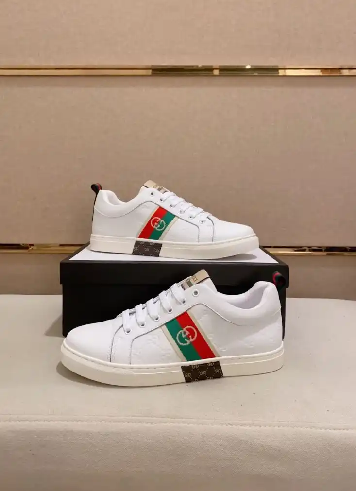 hype Gucci Sneakers