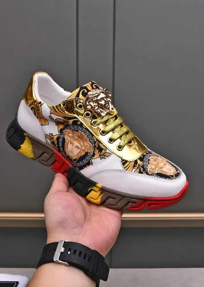 hype Givenchy Sneakers