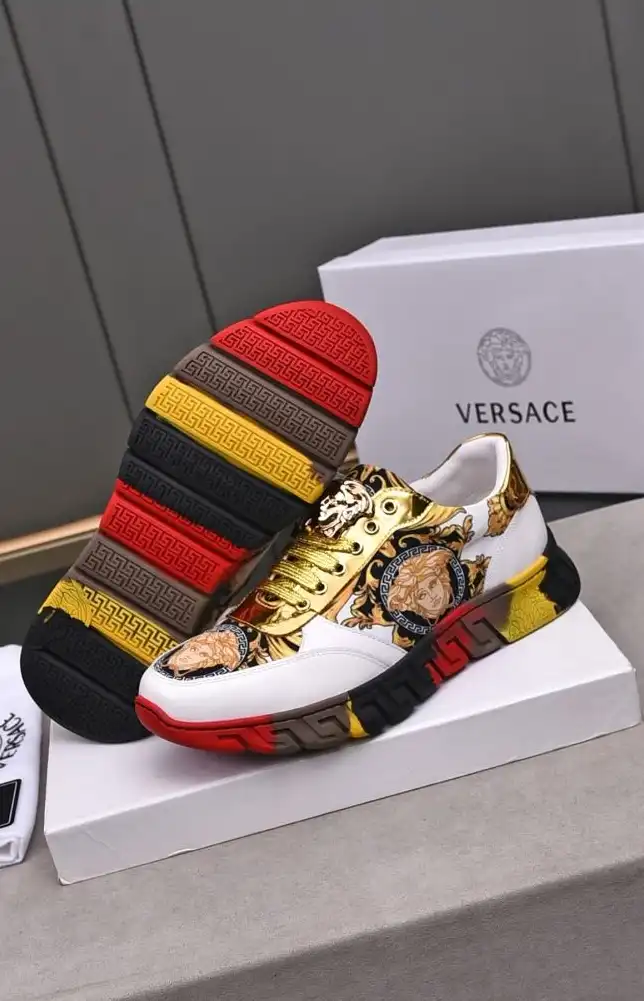 hype Givenchy Sneakers