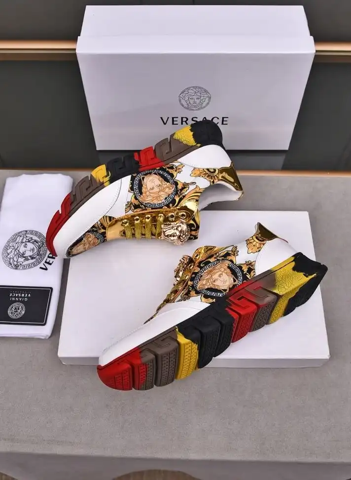 hype Givenchy Sneakers