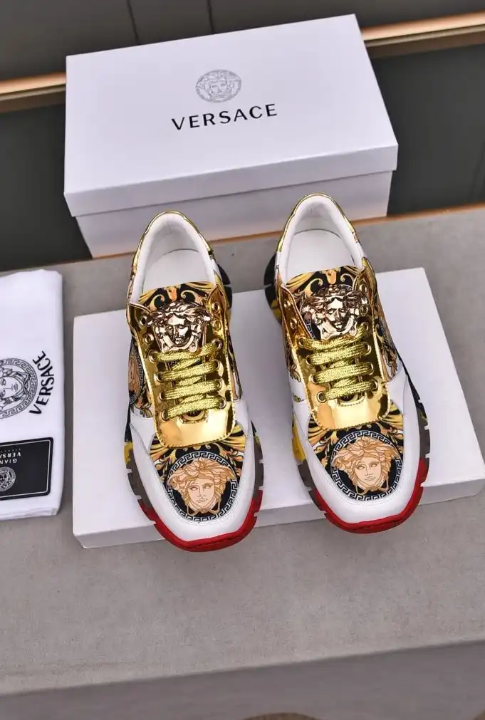 hype Givenchy Sneakers