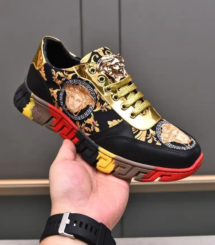 hype Givenchy Sneakers