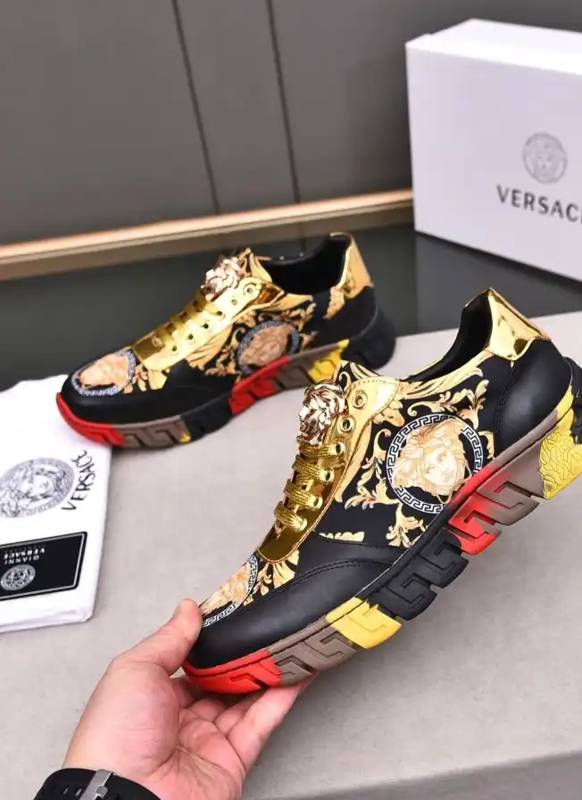 hype Givenchy Sneakers