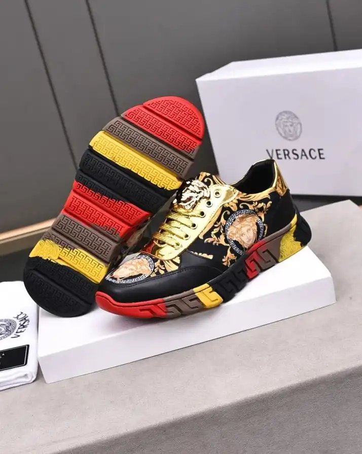 hype Givenchy Sneakers