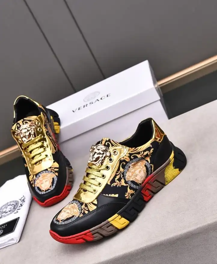 hype Givenchy Sneakers