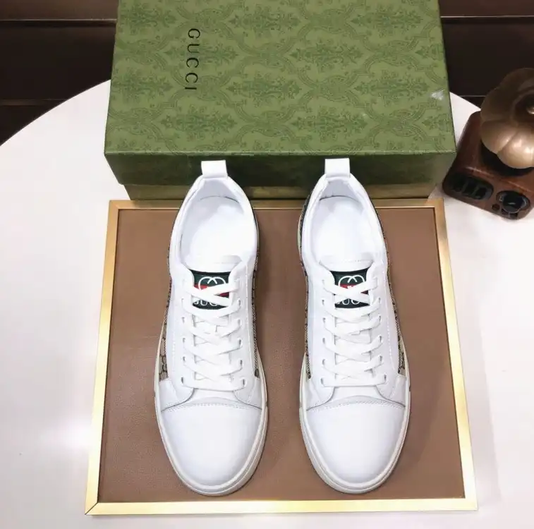 Gucci Casual Shoes