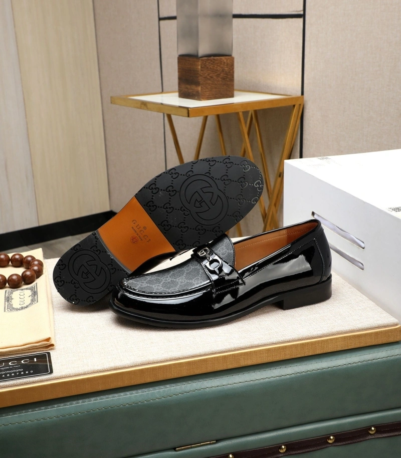 Gucci Leather Shoes