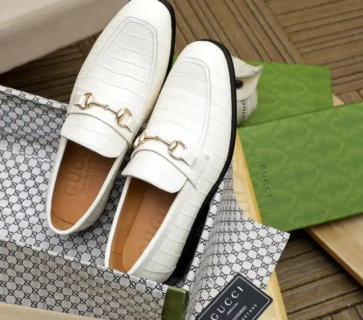 Gucci Leather Shoes