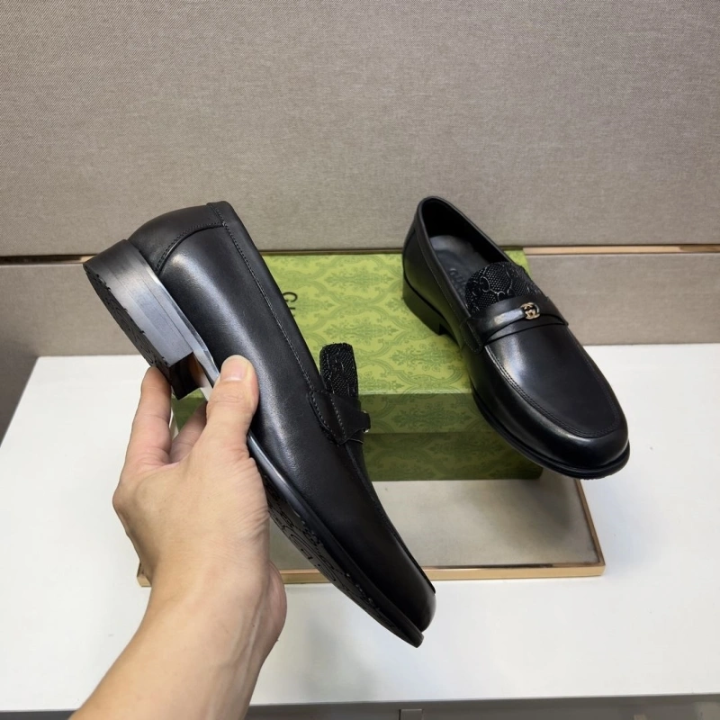 Gucci Leather Shoes