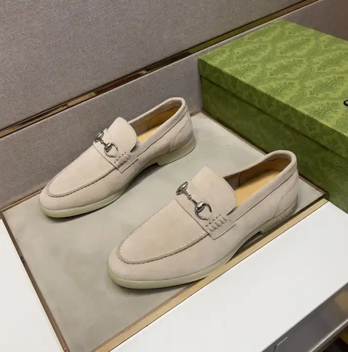 Gucci Leather Shoes