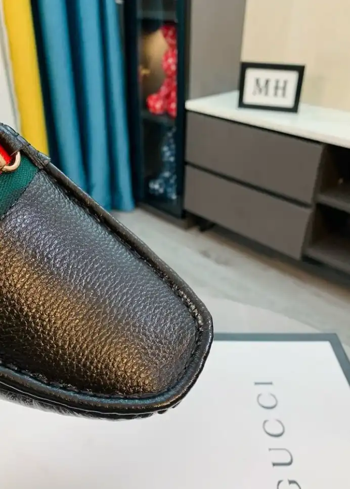 Gucci Leather Shoes