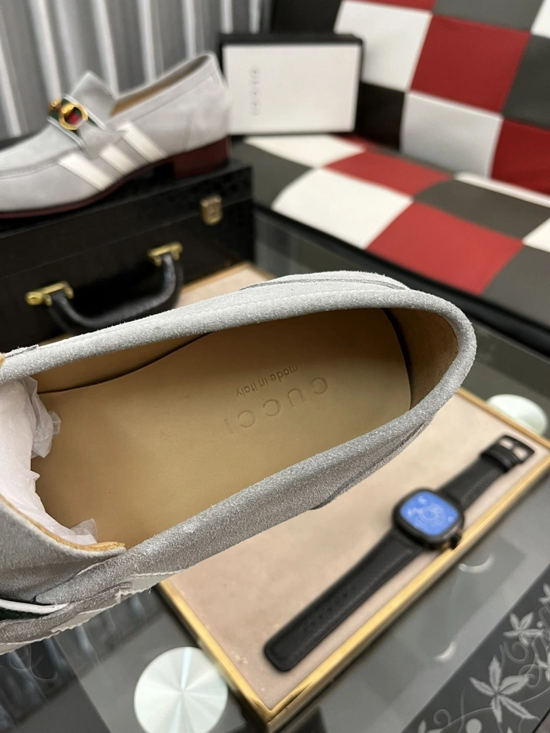 Gucci Leather Shoes