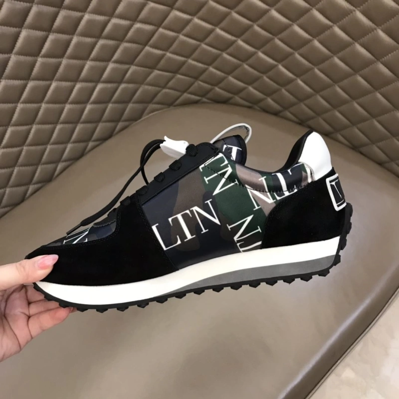 Valentino Sneakers