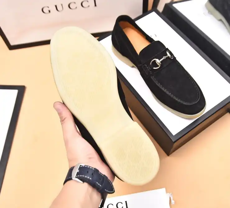 Gucci Leather Shoes