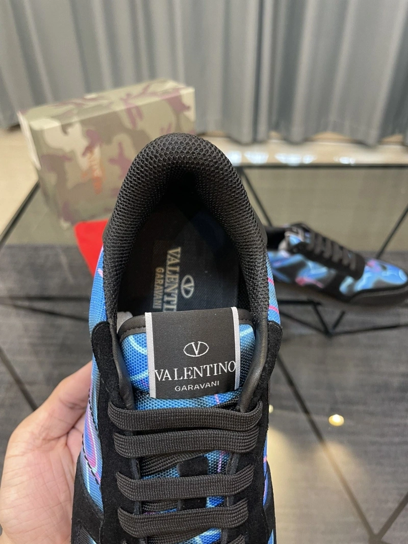 Valentino Sneakers