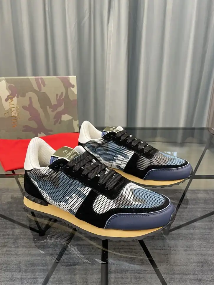 Valentino Sneakers