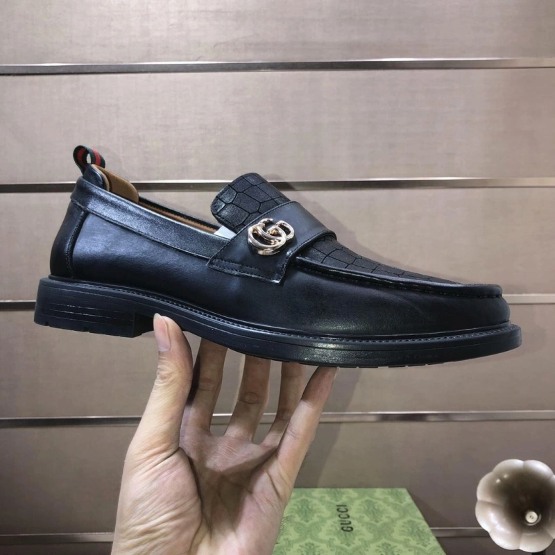 Gucci Leather Shoes
