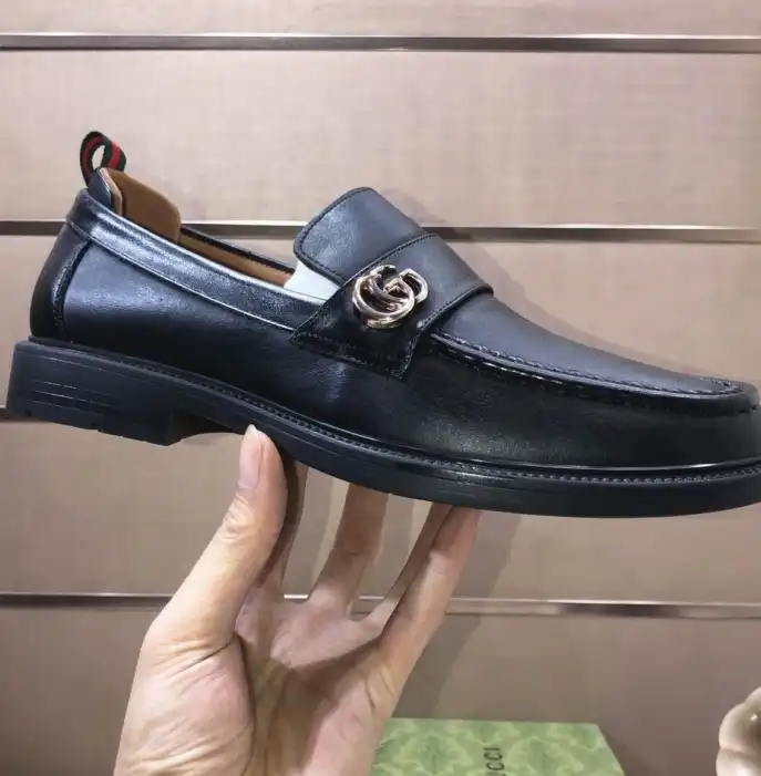 Gucci Leather Shoes
