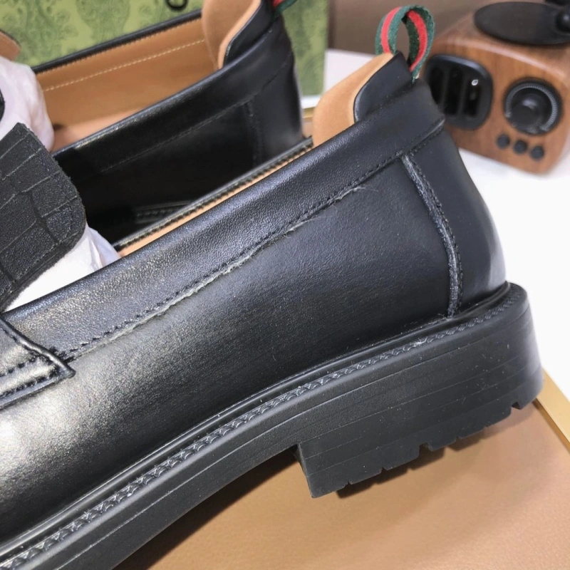 Gucci Leather Shoes