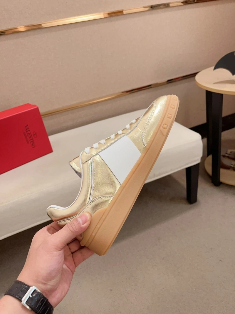 Valentino Sneakers