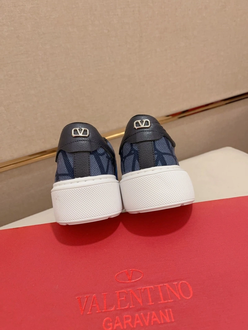Valentino Sneakers