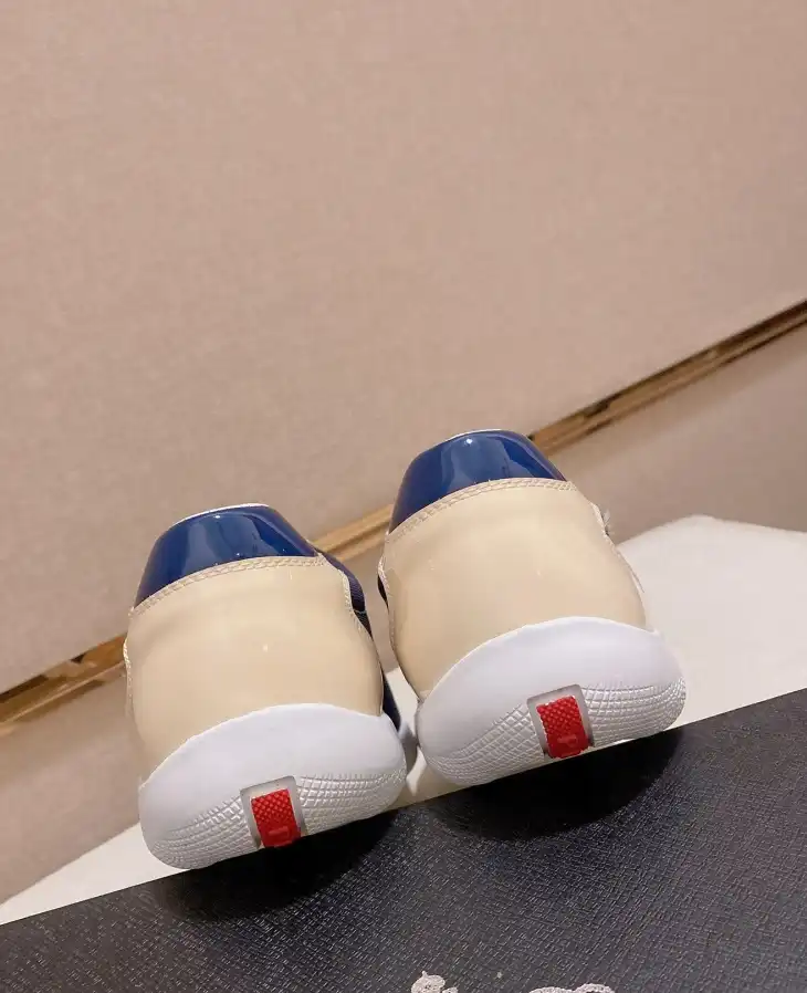 Gucci Casual Shoes