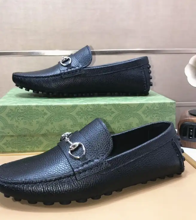 Gucci Leather Shoes
