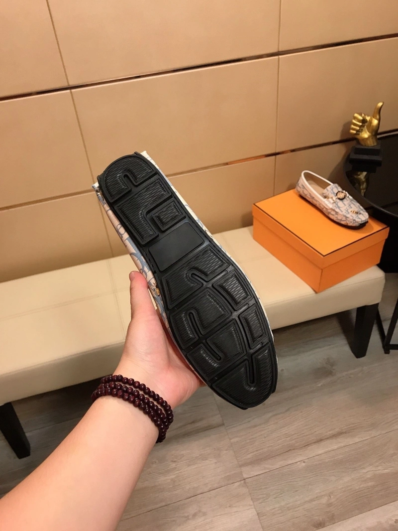 Gucci Leather Shoes