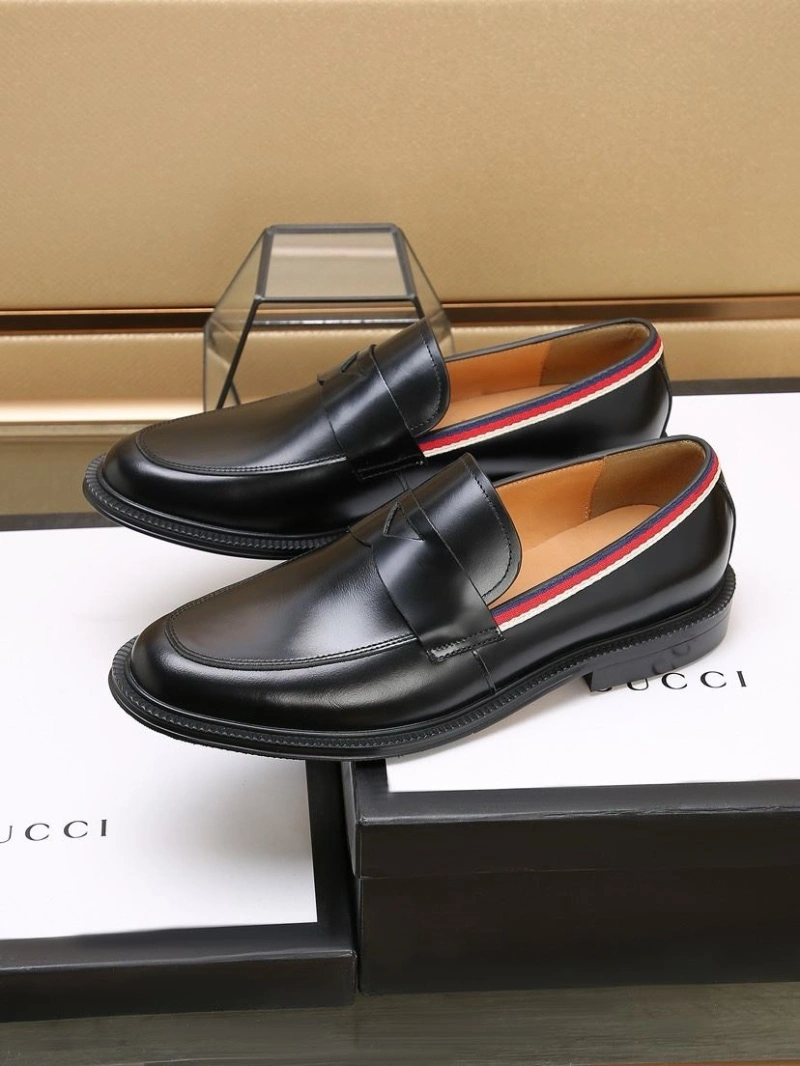 Gucci Leather Shoes