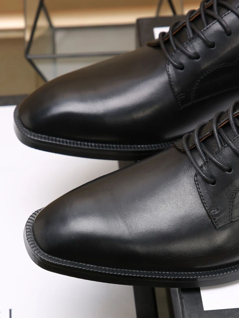 Gucci Leather Shoes