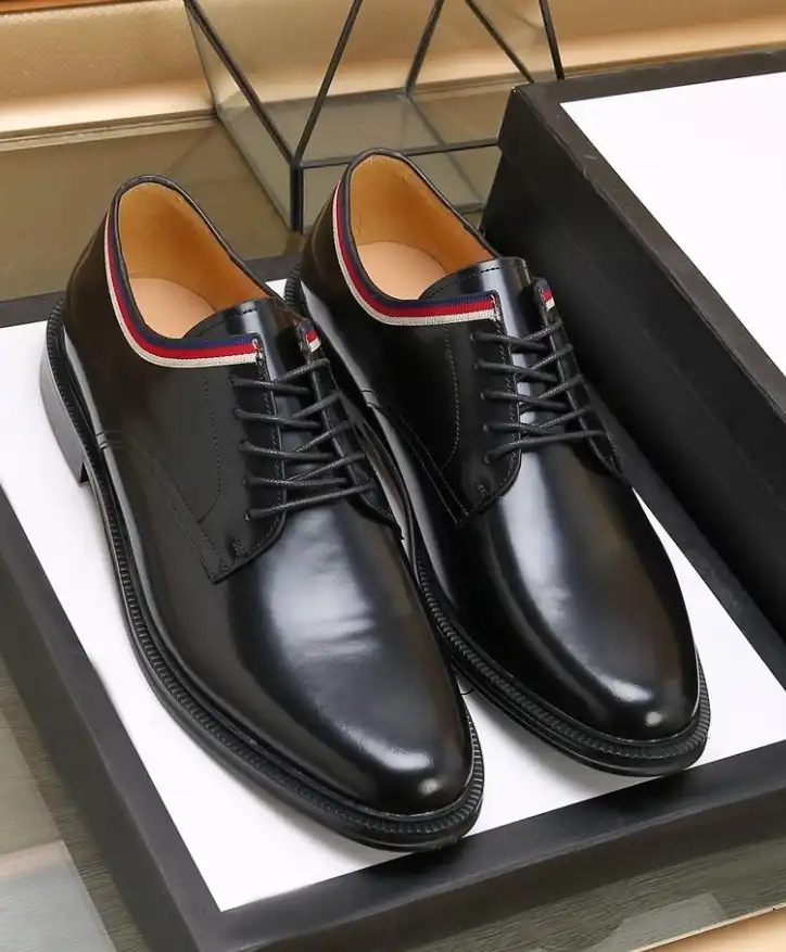 Gucci Leather Shoes