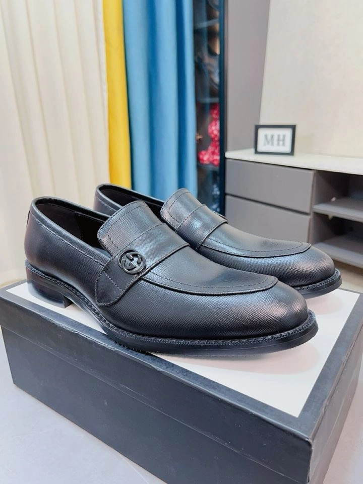 Gucci Leather Shoes