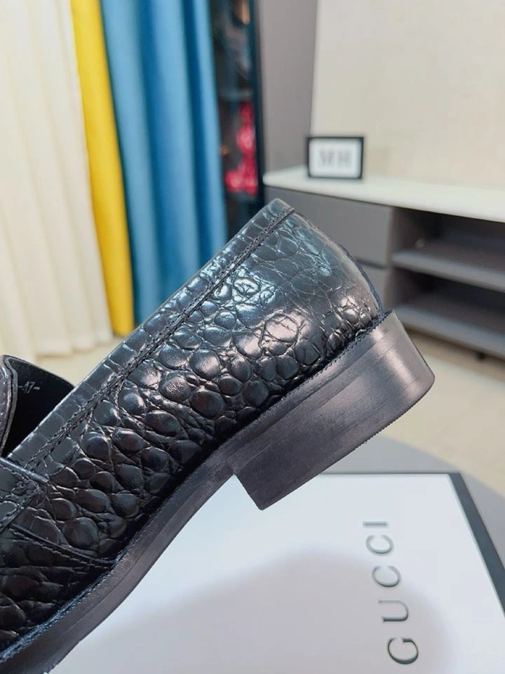 Gucci Leather Shoes