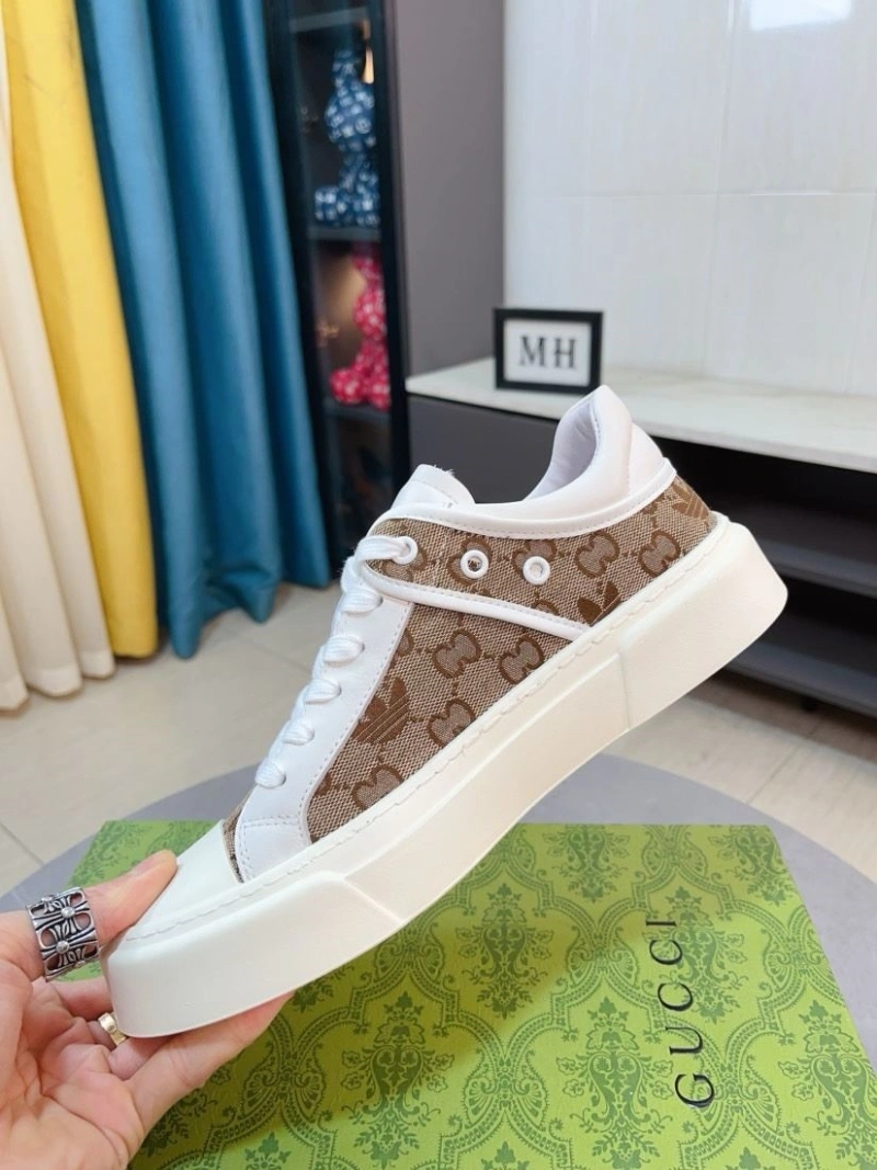 Gucci Casual Shoes