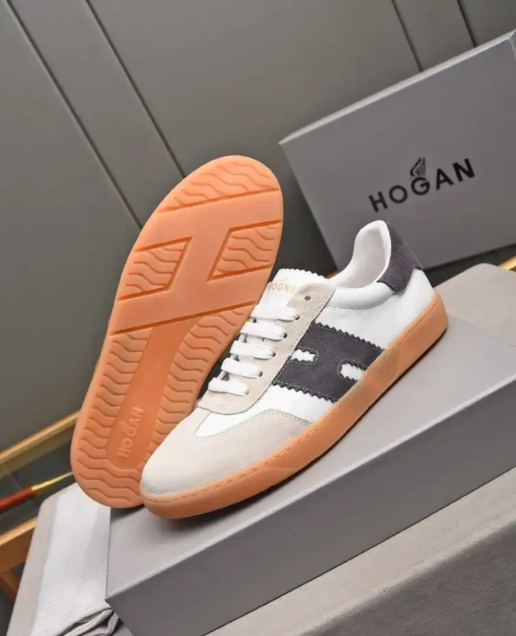 Hogan Sneakers