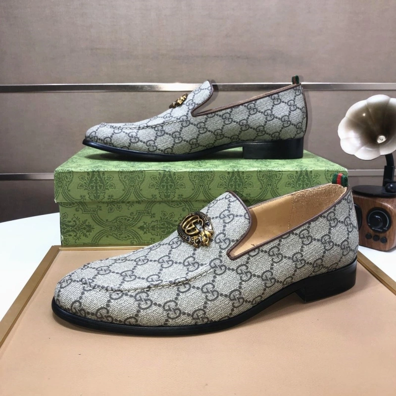 Gucci Leather Shoes