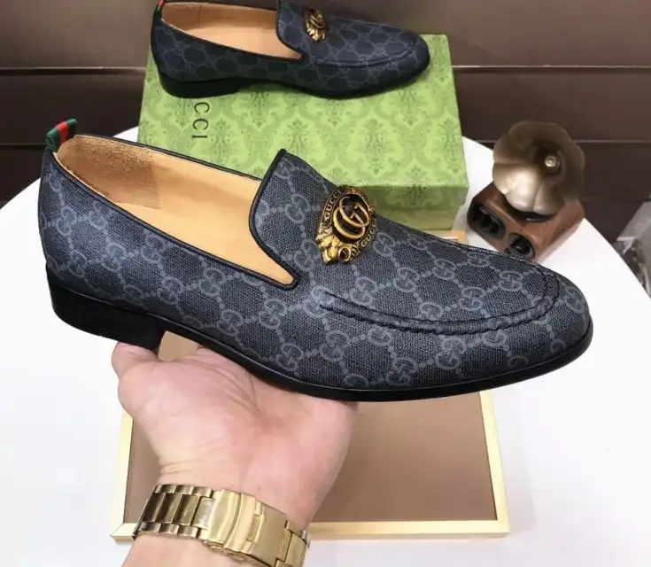 Gucci Leather Shoes