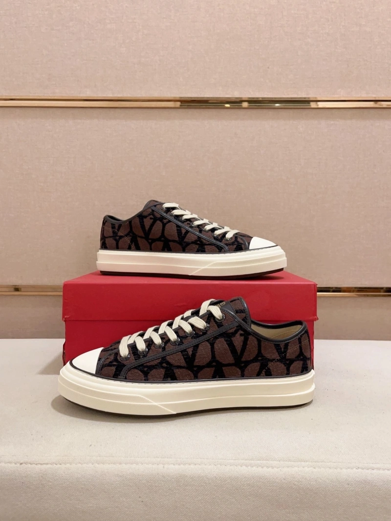 Valentino Sneakers