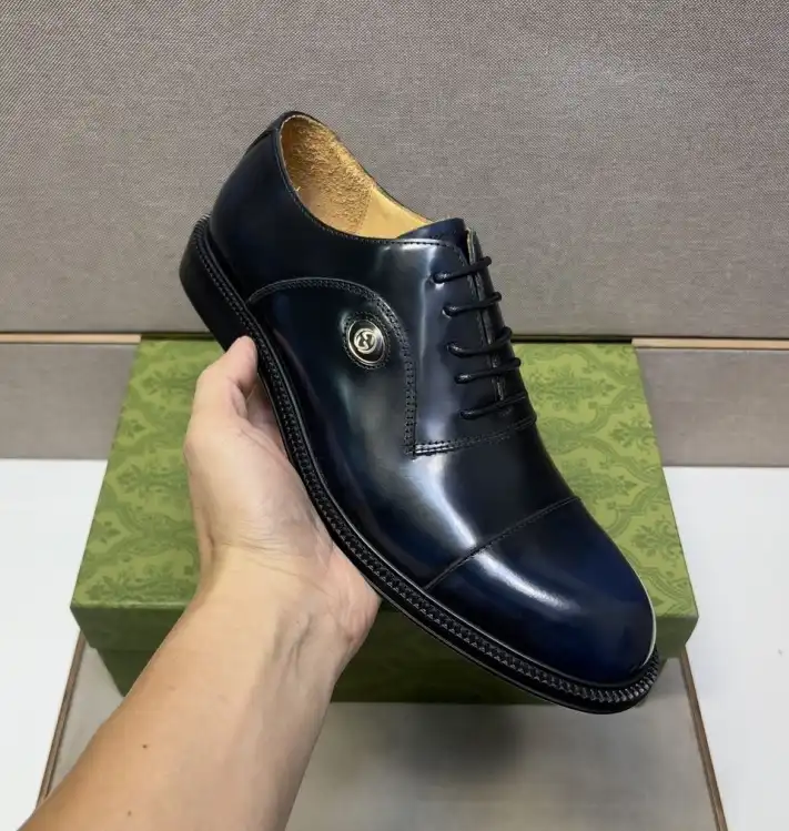 Gucci Leather Shoes