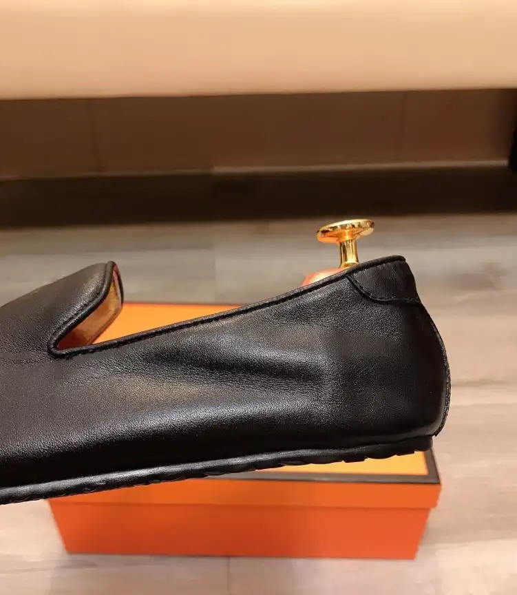 Gucci Leather Shoes