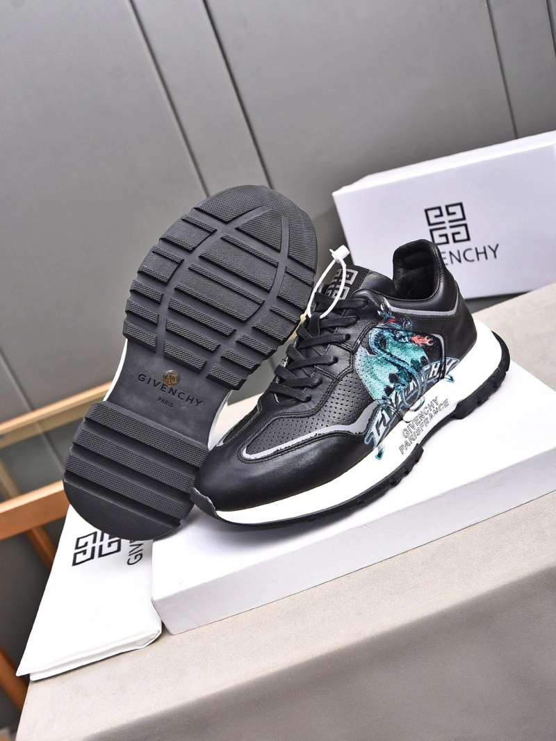 Givenchy Sneakers