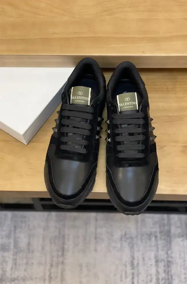 Valentino Sneakers