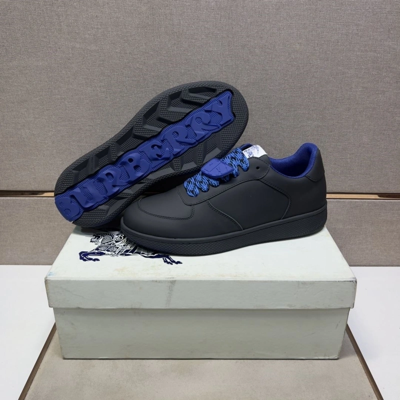 Burberry Sneakers